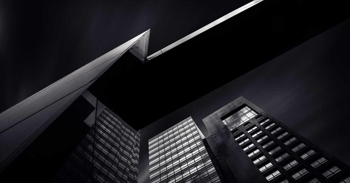 Elementor vs Gutenberg: Ostateczne Porównanie Wydajności, SEO i Wpływu na UX w 2025